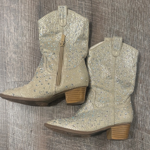 Sparkling Rhinestone Cowboy Boots - Picture 1 of 8
